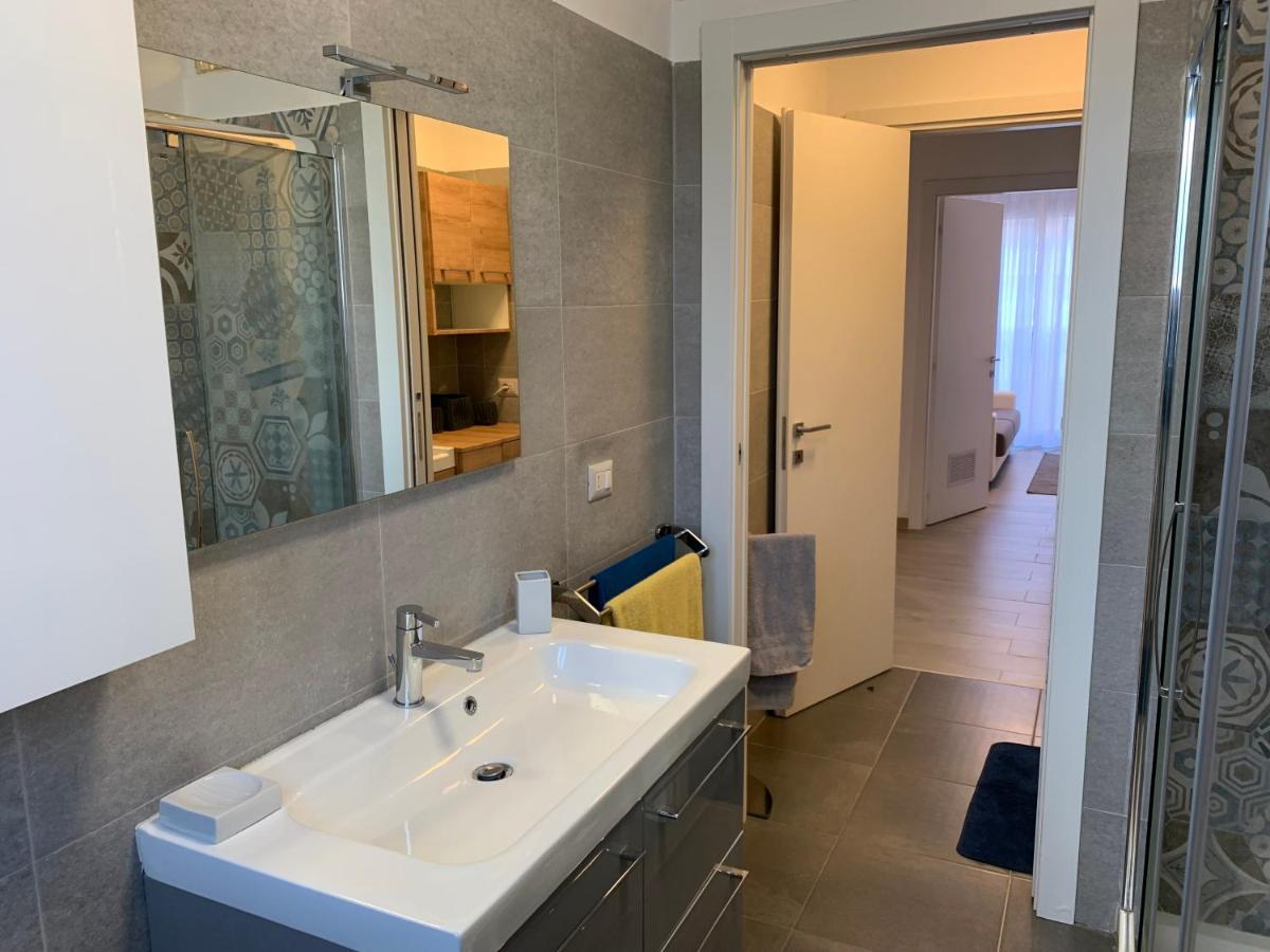 Апартаменти Trilocale In Zona Bocconi/Navigli Мілан Екстер'єр фото